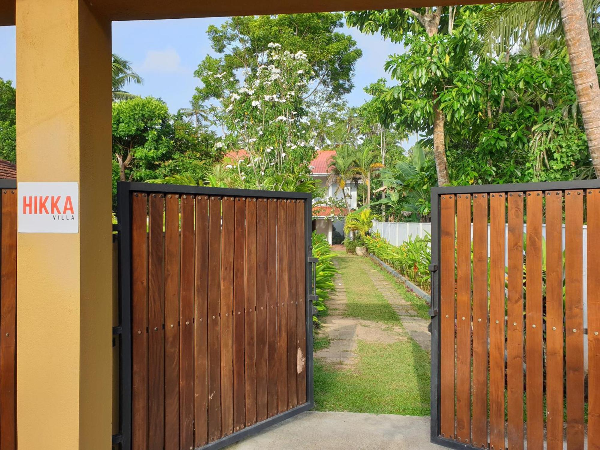 Hikka Villa Hikkaduwa Exterior photo